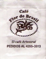 Sobres de edulcorantes de la marca de café argentina FLOR DE BRASIL.