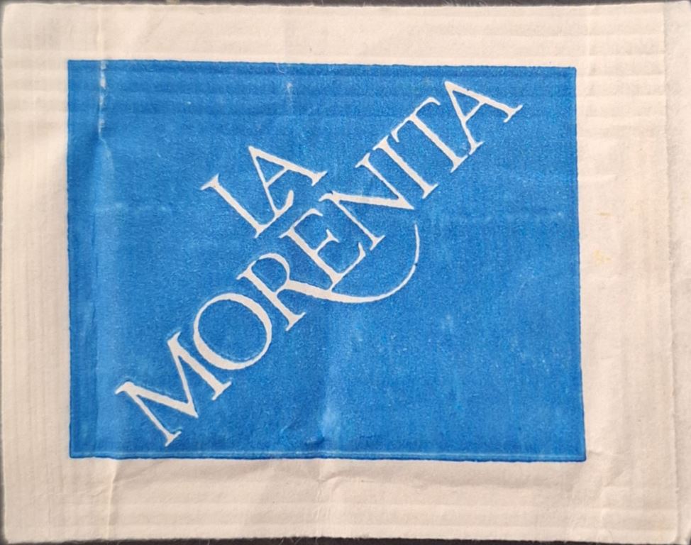 Sobres de edulcorantes de la marca de café argentina LA MORENITA.