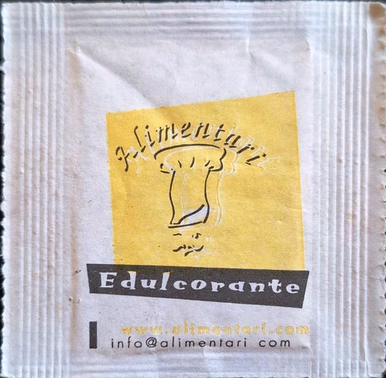 Sobres de edulcorantes del local de hostelería ALIMENTARI.