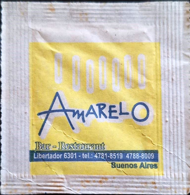 Sobres de edulcorantes del local de hostelería AMARELO.
