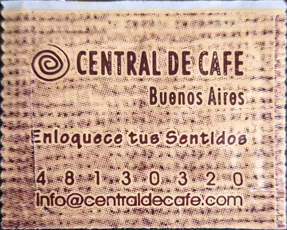 Sobres de edulcorantes del local de hostelería CENTRAL del CAFÉ.