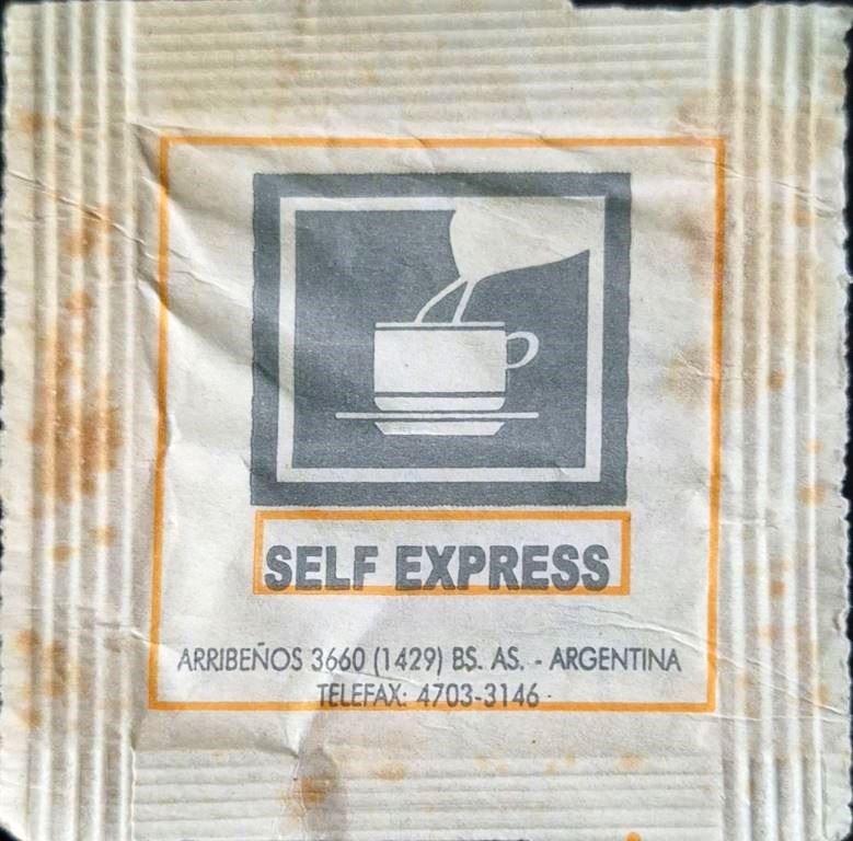 Sobres de edulcorantes del local de hostelería SELF EXPRESS