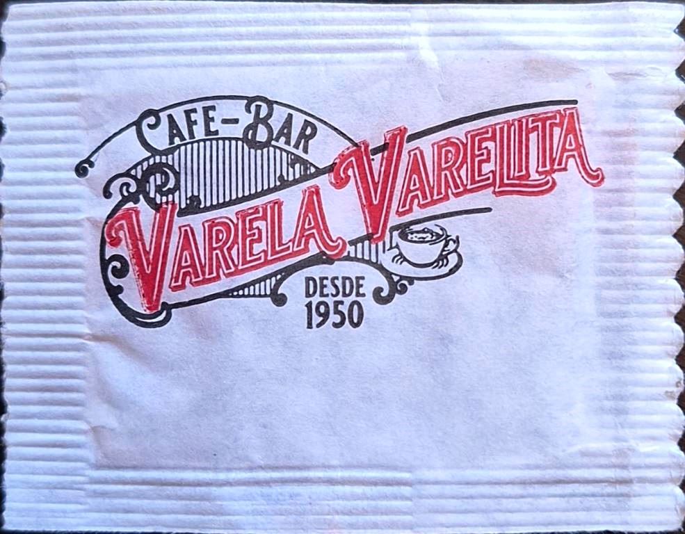Sobres de edulcorantes del local de hostelería VARELA & VARELA.