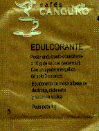 Sobres de edulcorantes de la marca de café CANGURO.