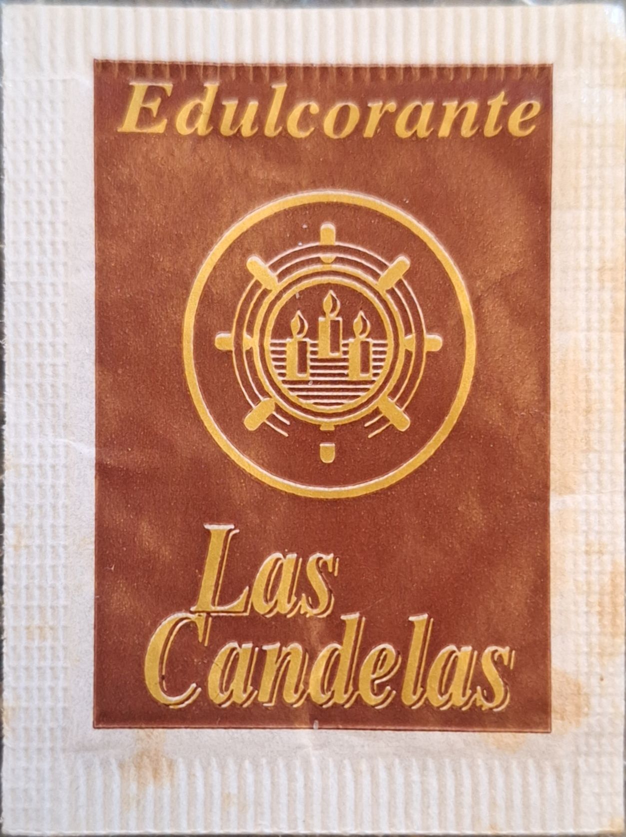 Sobres de edulcorantes de la marca de café CANDELAS.