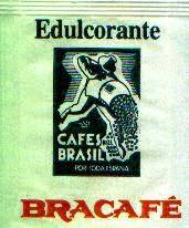 Sobres de edulcorantes de la marca de café BRACAFE.