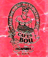 Sobres de edulcorantes de la marca de café BOU.