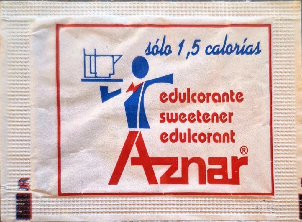 Sobres de edulcorantes de la marca de edulcorante AZNAR