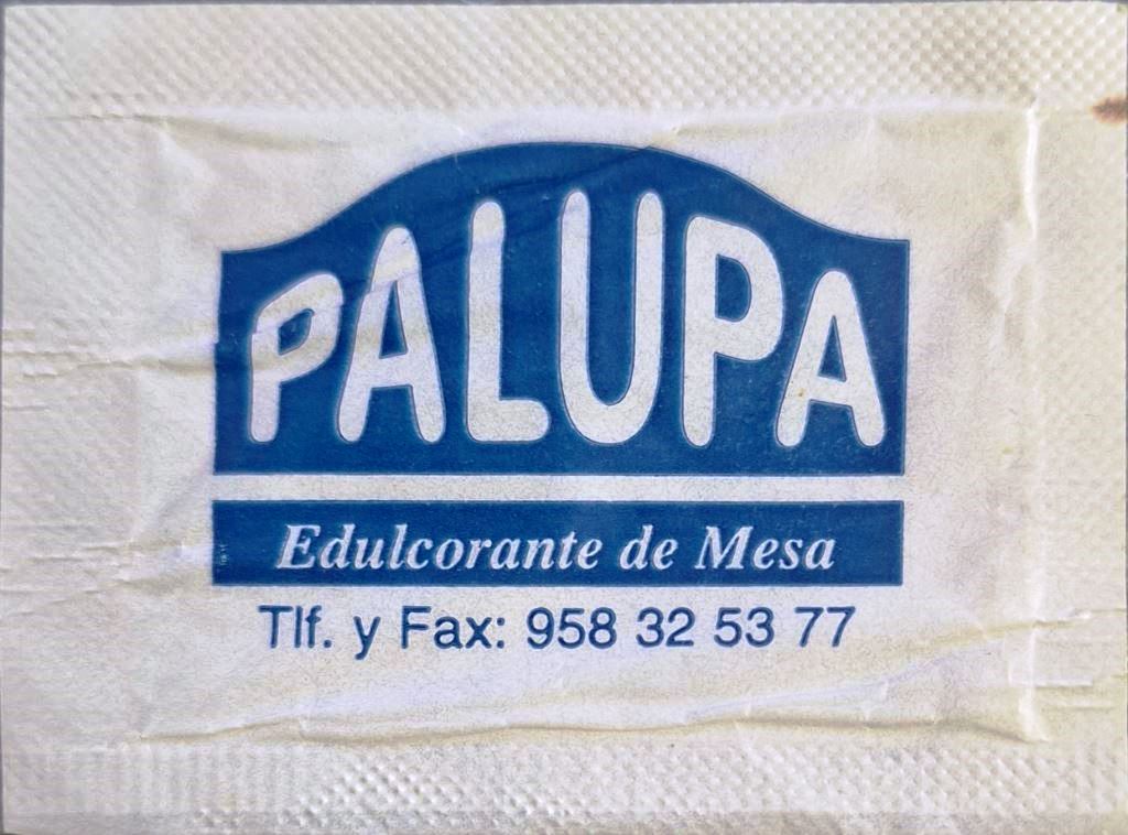 Sobres de edulcorantes de la marca de edulcorante PALUPA.