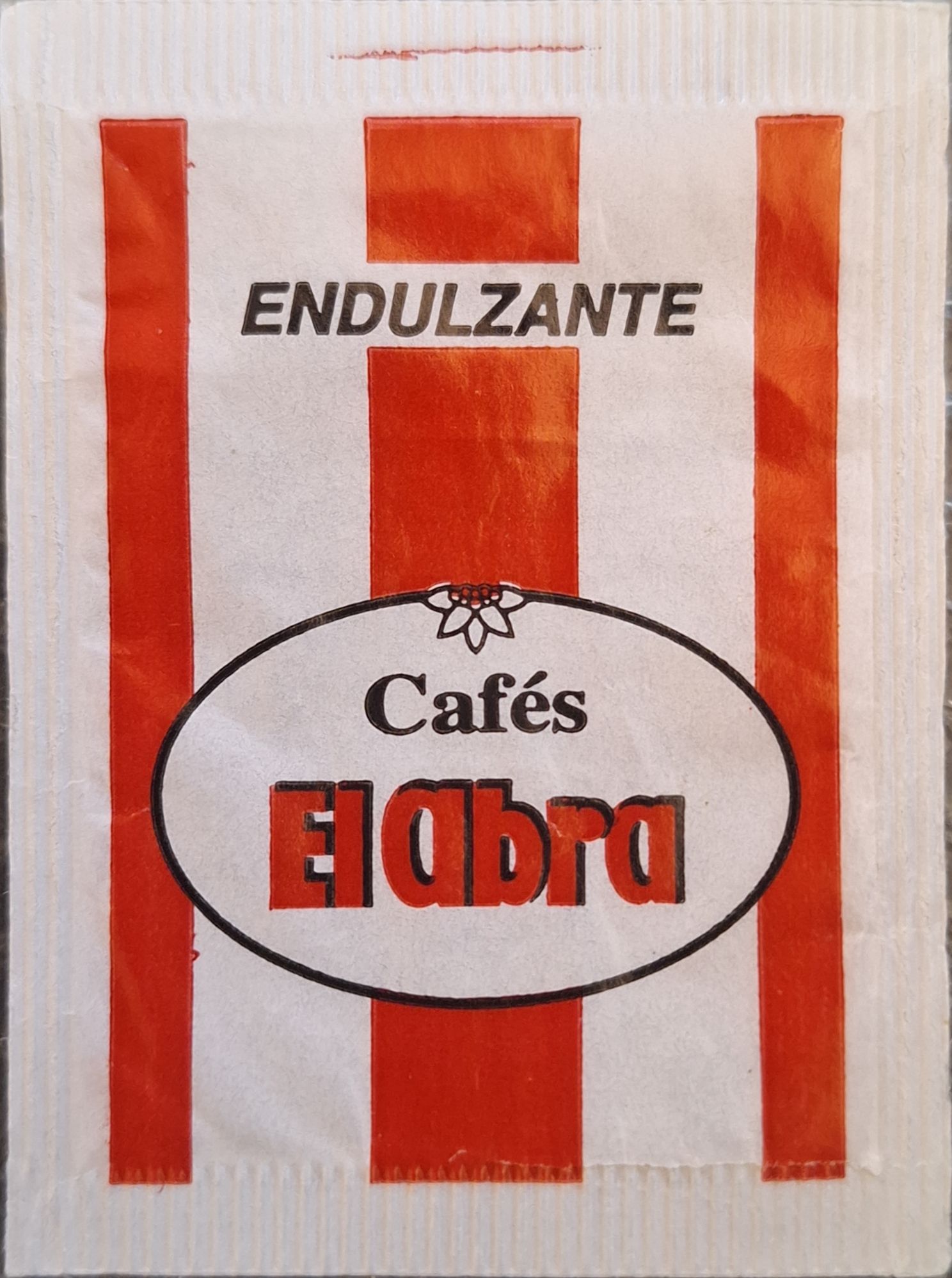 Sobres de edulcorantes de la marca de café EL ABRA.