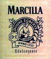 Sobres de edulcorantes de la marca de café MARCILLA.
