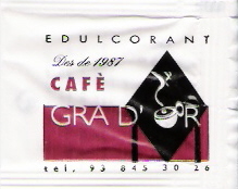 Sobres de edulcorantes de la marca de café GRA D'OR.