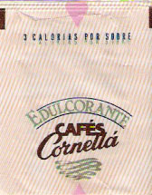 Sobres de edulcorantes de la marca de café CORNELLÀ.