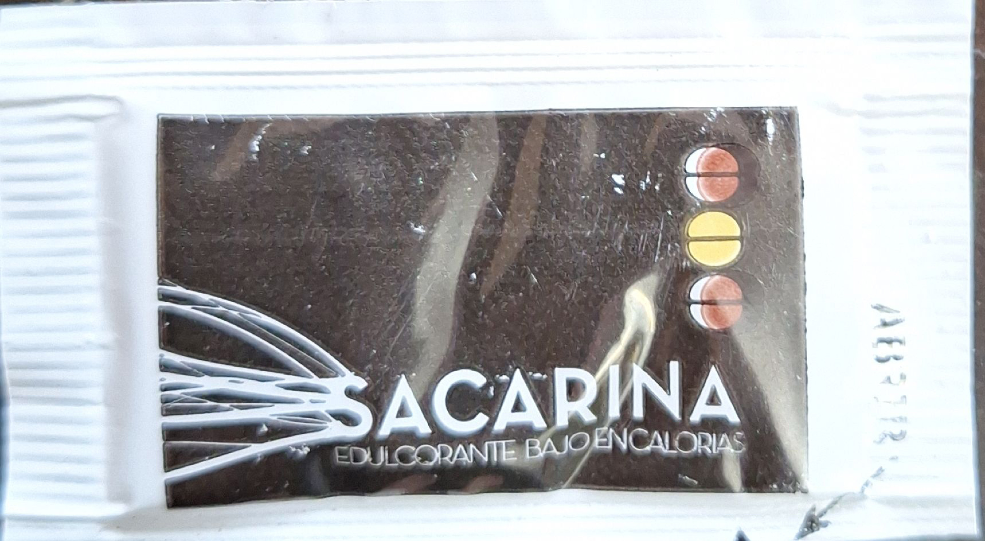 Sobres de edulcorantes de la marca de café CAFENASA.