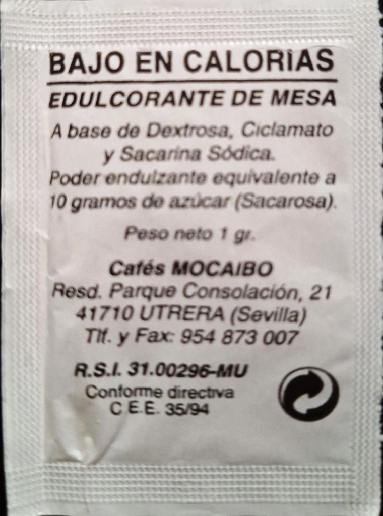 Sobres de edulcorantes de España de la marca de café MOCAIBO.