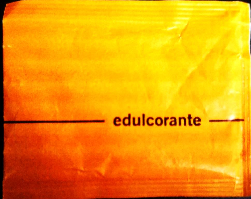 Sobres de edulcorantes de la marca de café SERCAFÉ