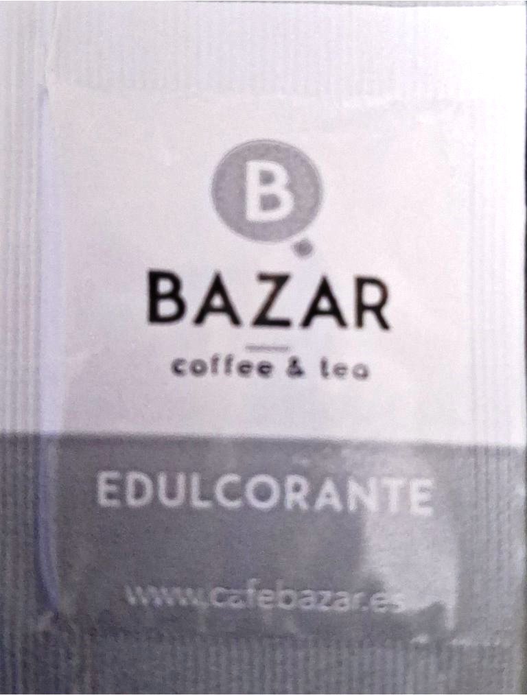 Sobres de edulcorantes de la marca de café BAZAR.
