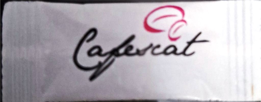 Sobres de edulcorantes de la marca de café CAFESCAT.