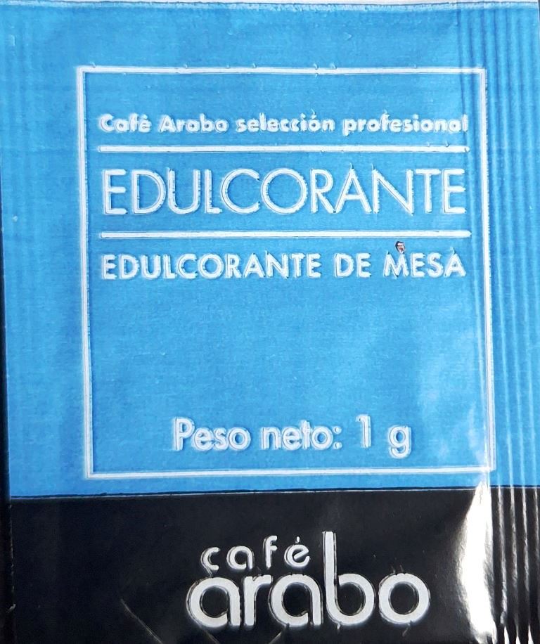 Sobres de edulcorantes de la marca de café ARABO.