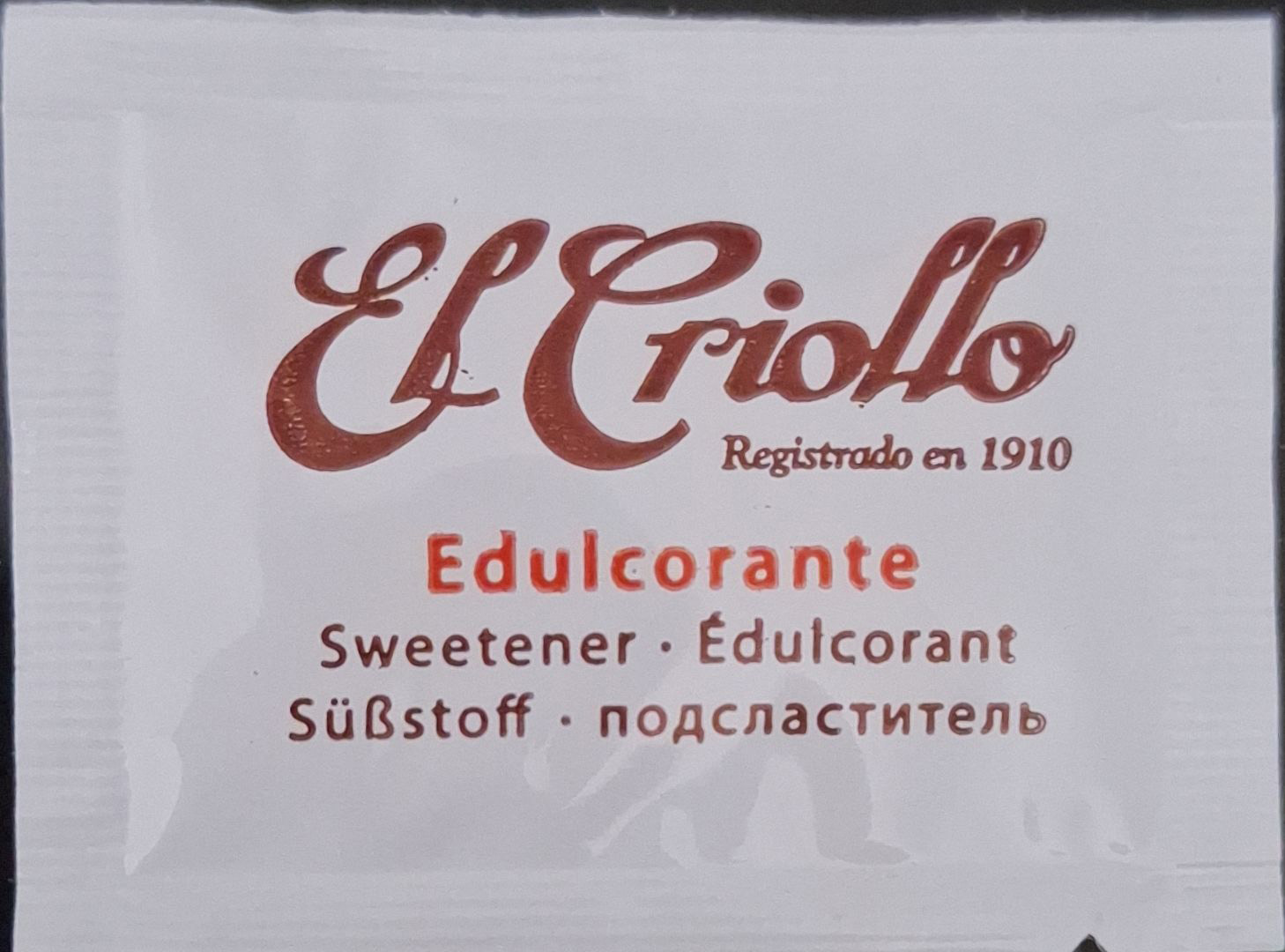 Sobres de edulcorantes de la marca de café EL CRIOLLO.