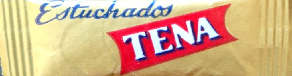 Sobres de edulcorantes de la marca de edulcorante TENA.