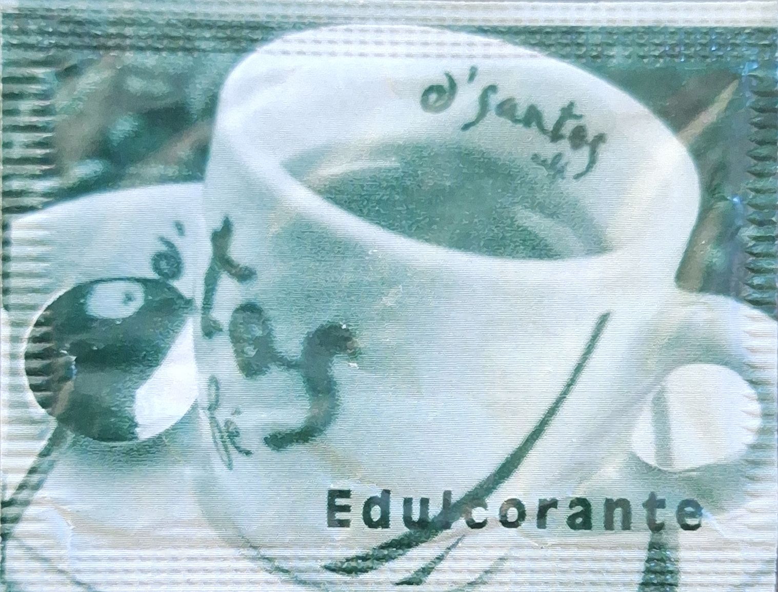 Sobres de edulcorantes de la marca de café DO SANTOS.