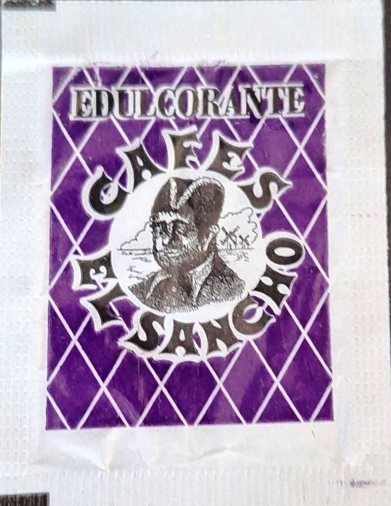 Sobres de edulcorantes de la marca de café EL SANCHO.