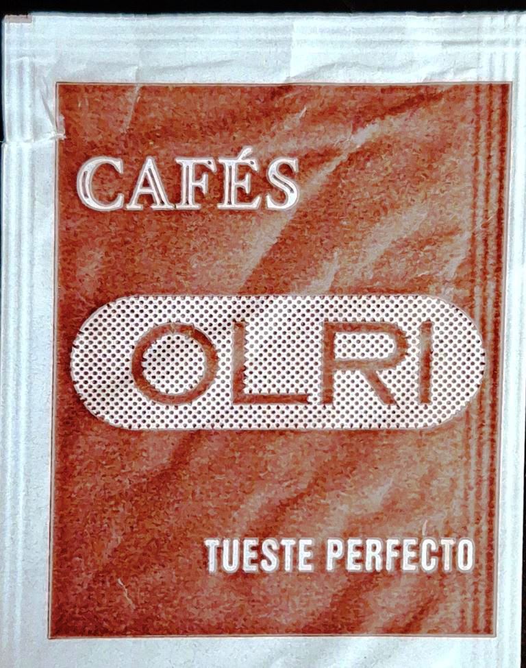 Sobres de edulcorantes de la marca de café 0LRI.