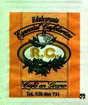 Sobres de edulcorantes de la marca de café R.C.
