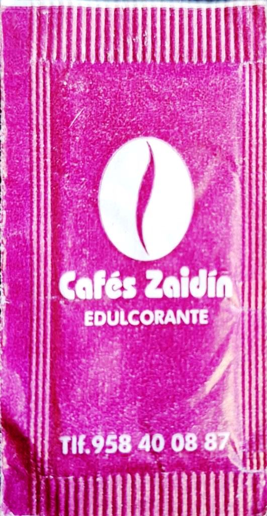 Sobres de edulcorantes de la marca de café ZAIDIN