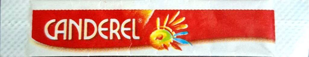 Sachets d'édulcorant de la marque d'édulcorant CANDEREL de France.