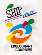 Sachets d'édulcorant de la marque d'édulcorant SHIP de France.