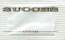 Sachets d'édulcorant de la marque d'édulcorant SUCCES de France.