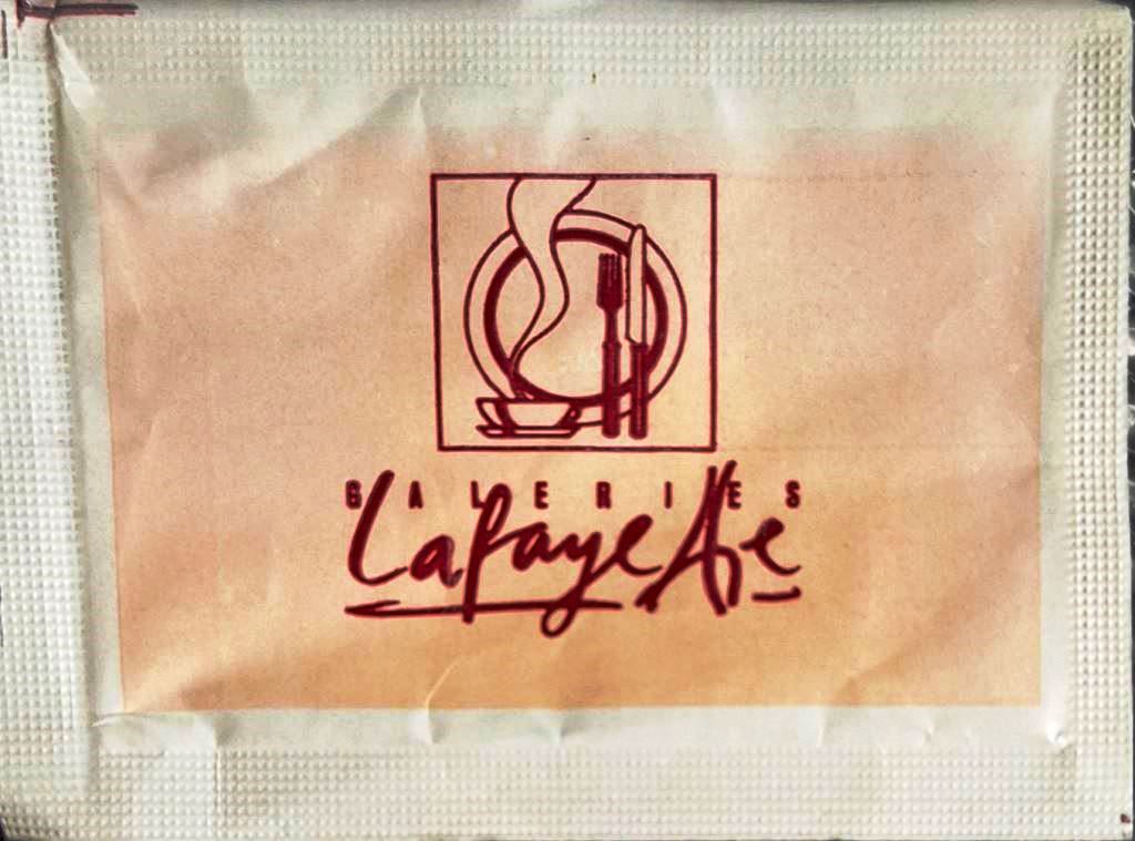 Sachets d'édulcorant CHR du LAFAYETE de France.